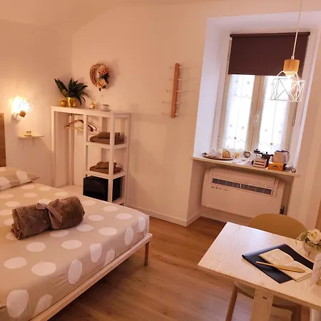 Calin Apartment *
